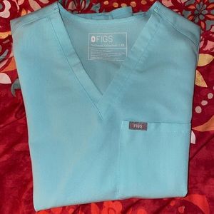 Women’s figs scrubs
